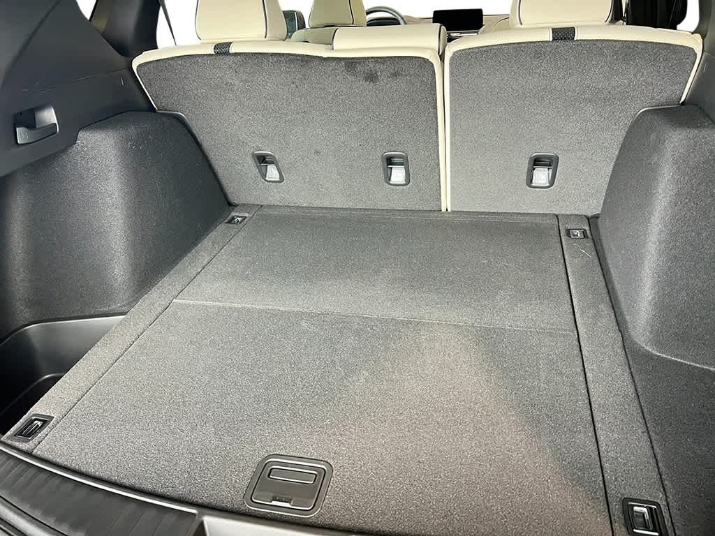 Thumbnail: 2026 Acura RDX - 32