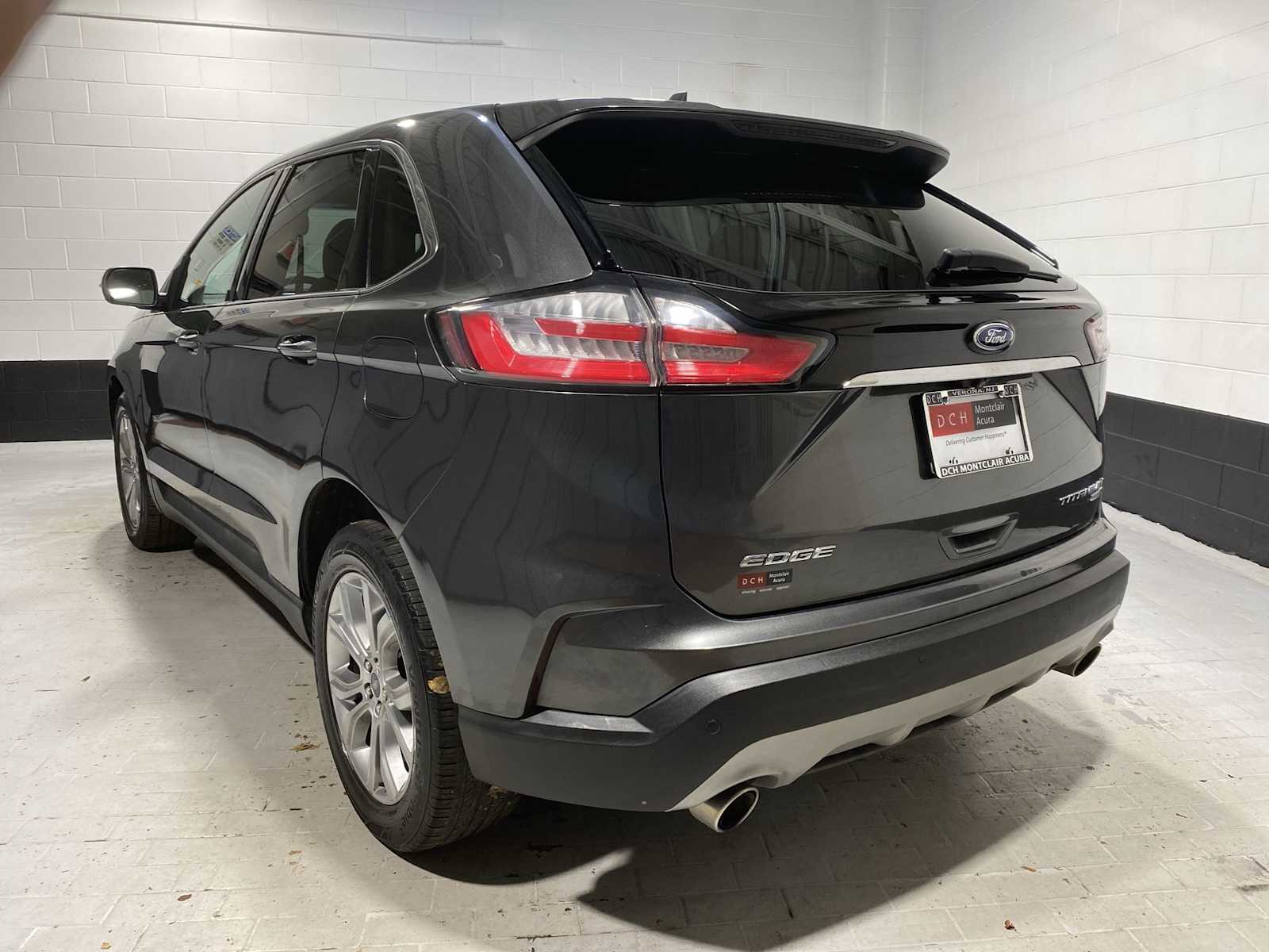 Thumbnail: 2019 Ford Edge - 4