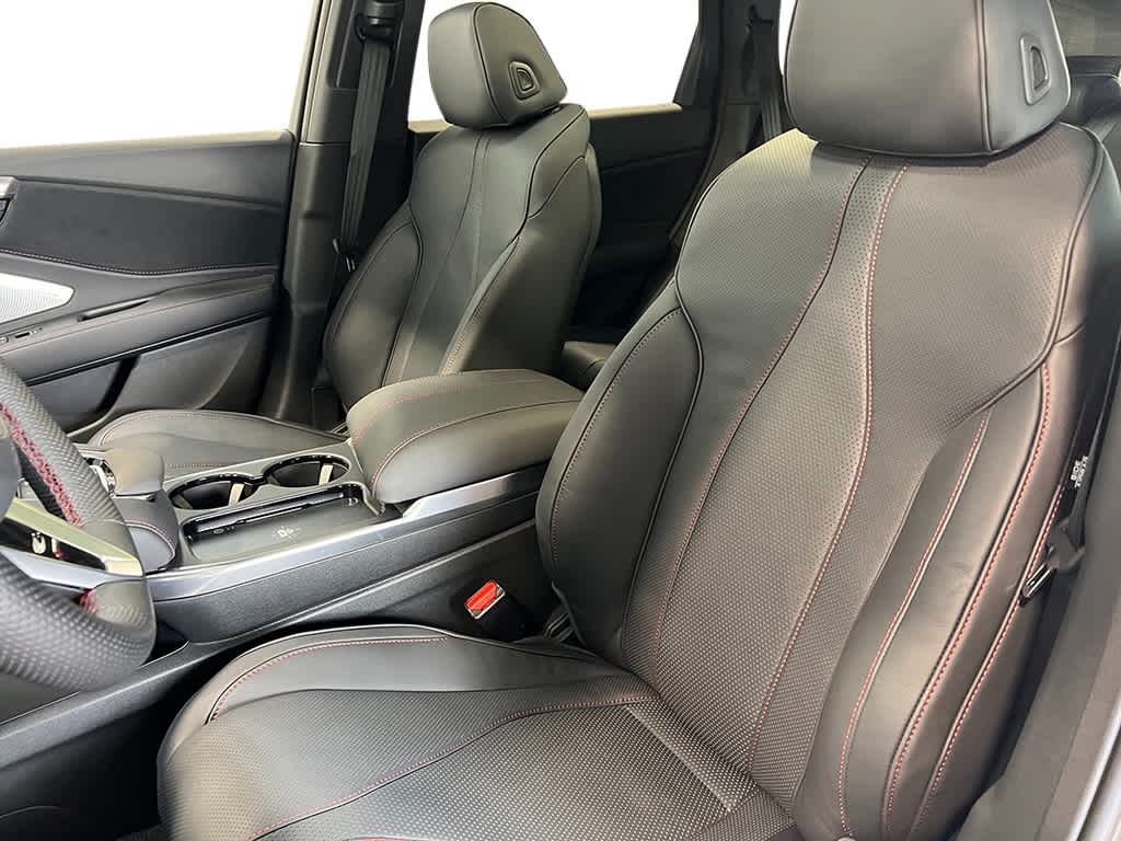 Thumbnail: 2026 Acura RDX - 14