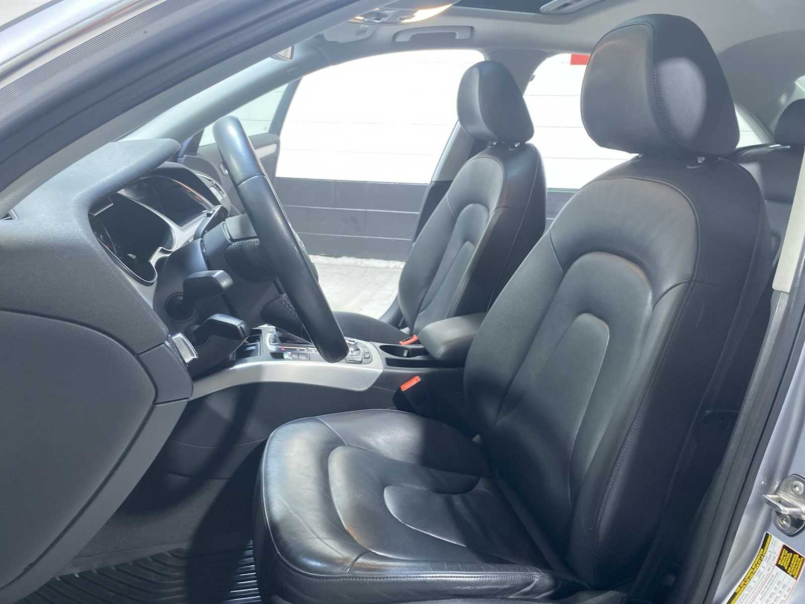 Thumbnail: 2015 Audi A4 - 11