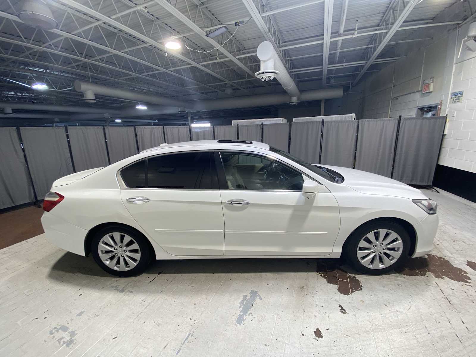 Thumbnail: 2014 Honda Accord - 27