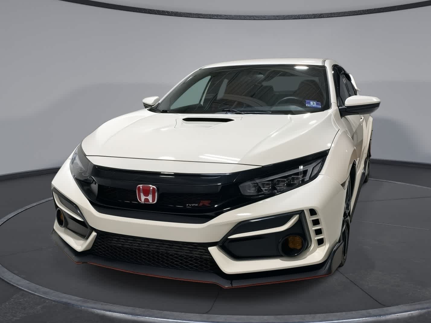 2019 Honda Civic Touring Hero Image