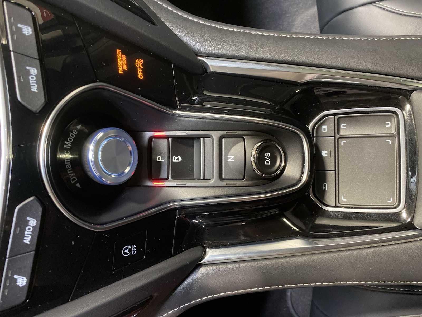 Thumbnail: 2024 Acura RDX - 17