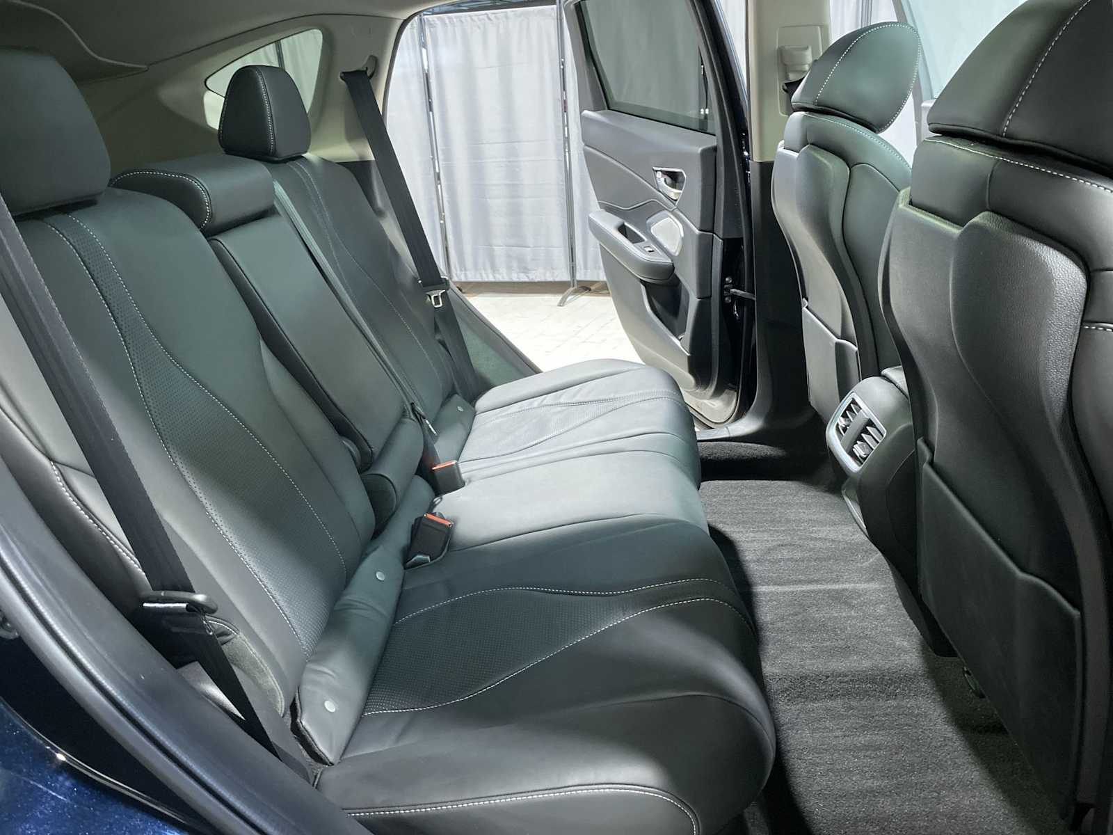 Thumbnail: 2025 Acura RDX - 13