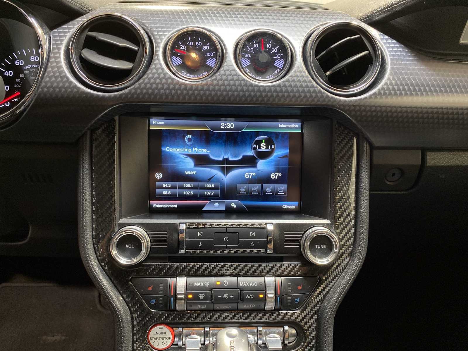 2015 Ford Mustang  15