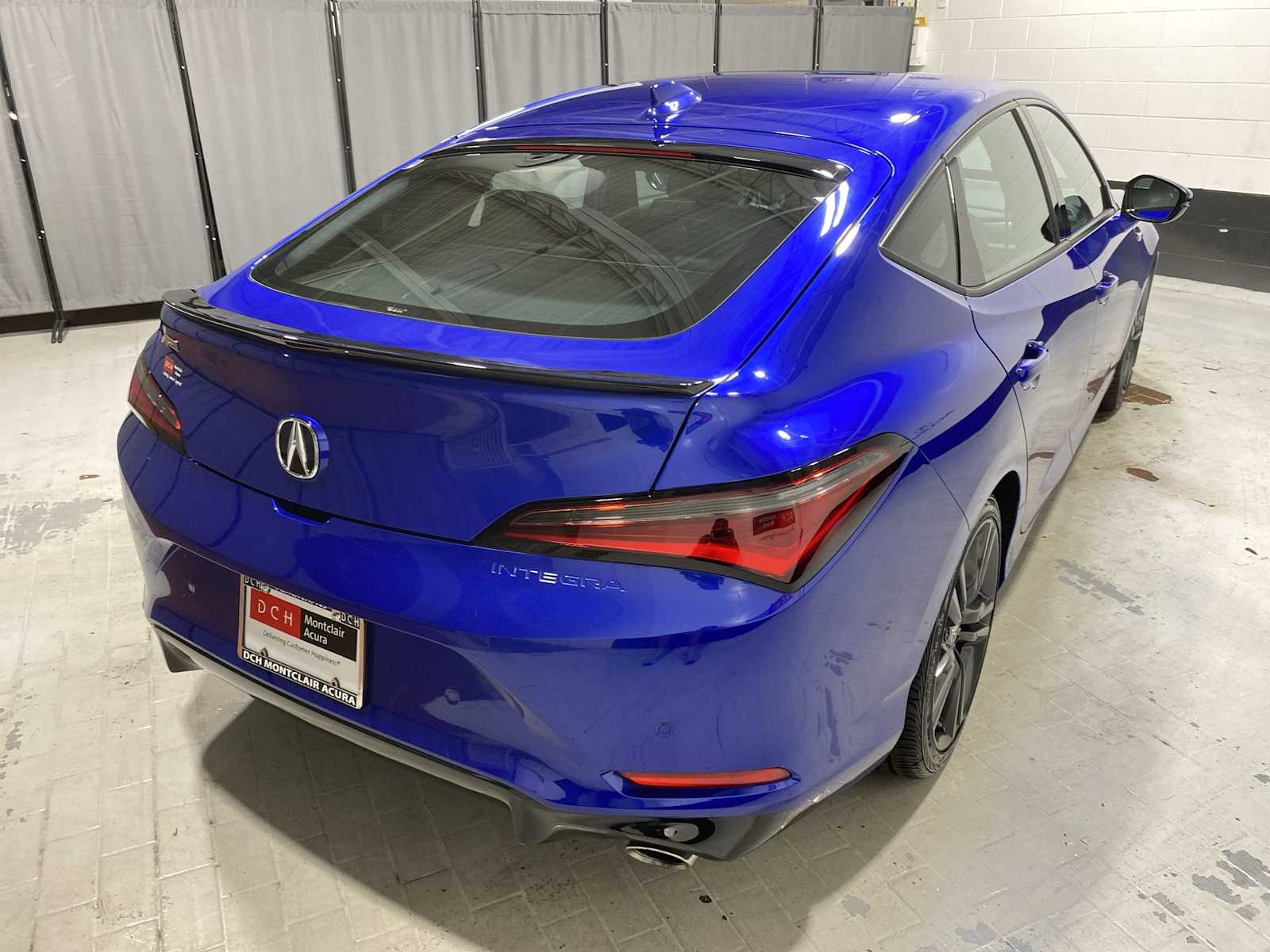 Thumbnail: 2025 Acura Integra - 26
