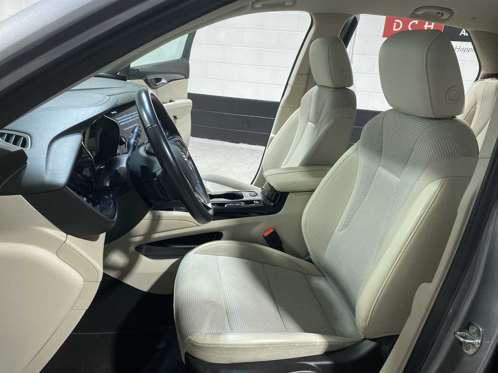 Thumbnail: 2023 Buick Envision - 11