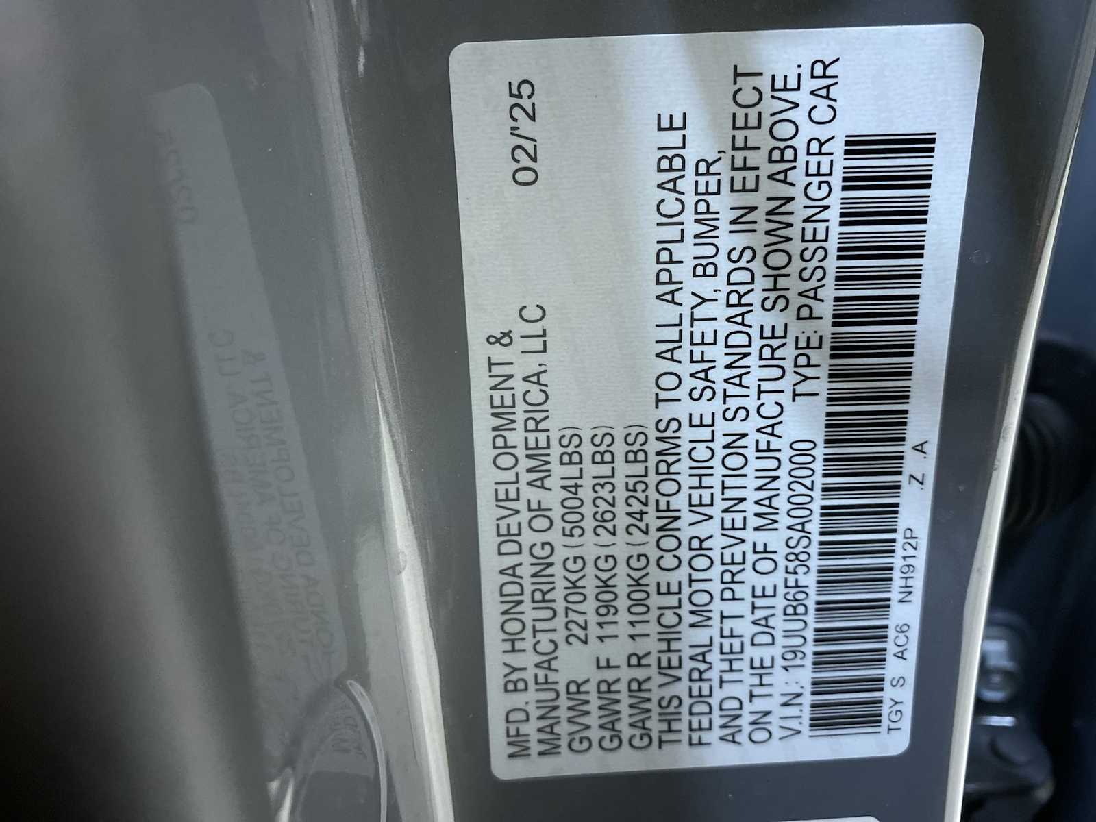 Thumbnail: 2025 Acura TLX - 21