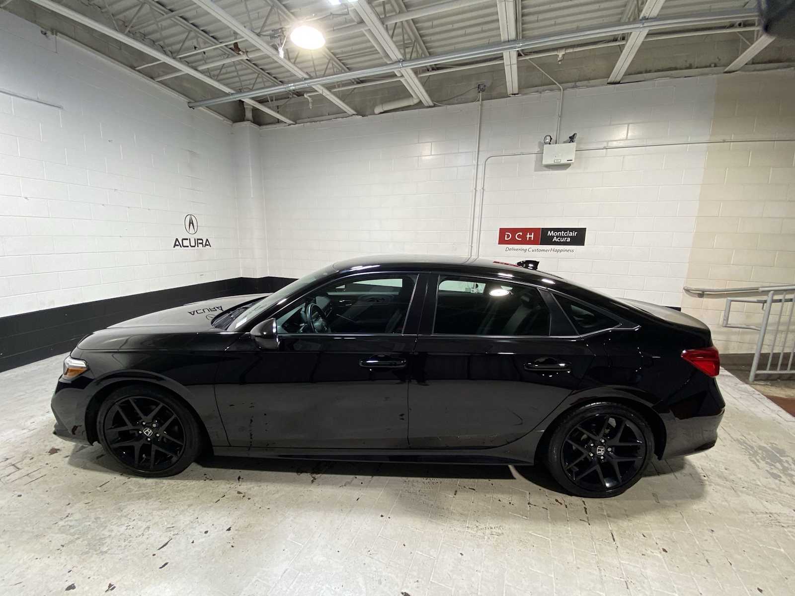 Thumbnail: 2023 Honda Civic - 3