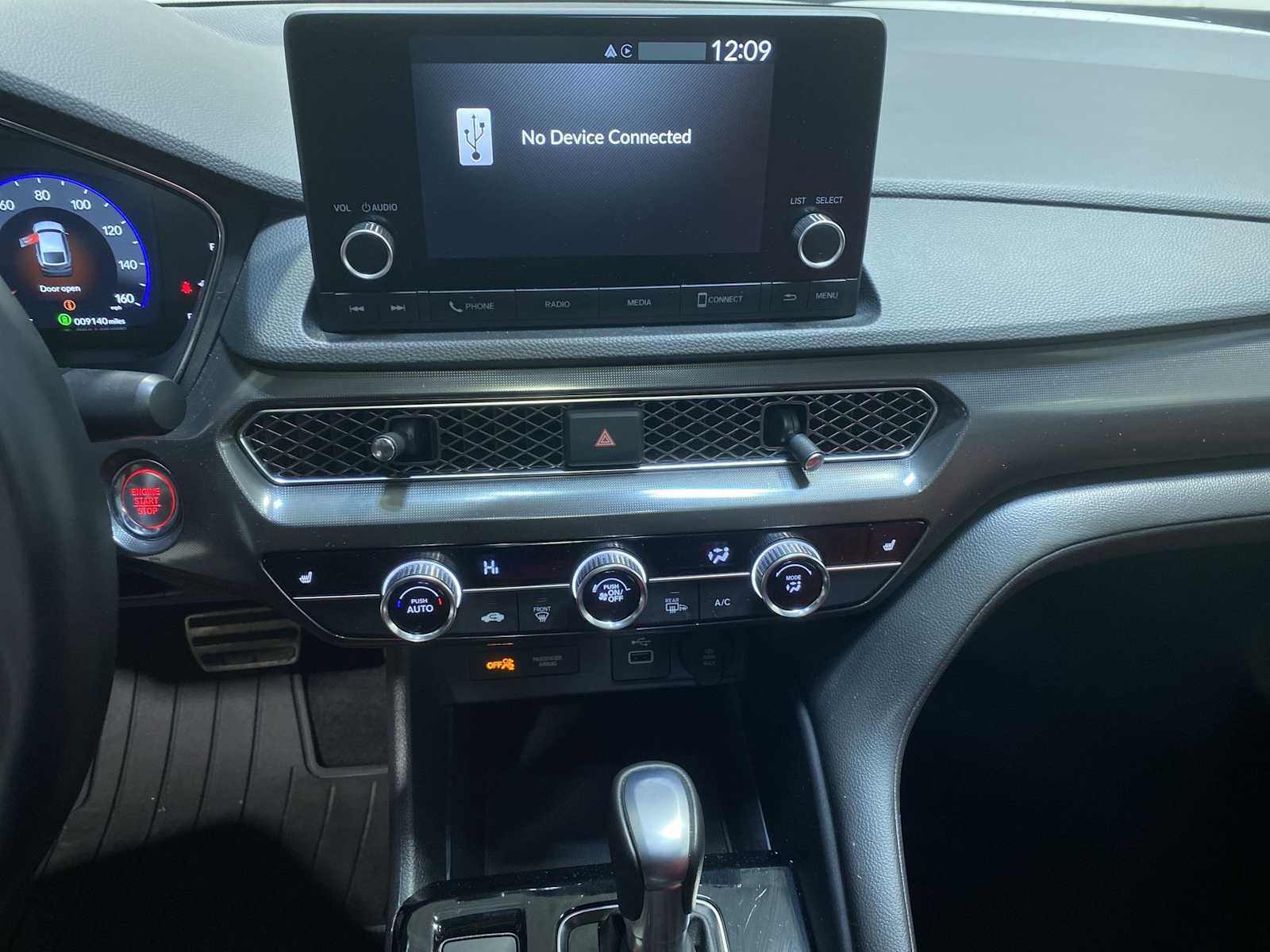 Thumbnail: 2025 Acura Integra - 16