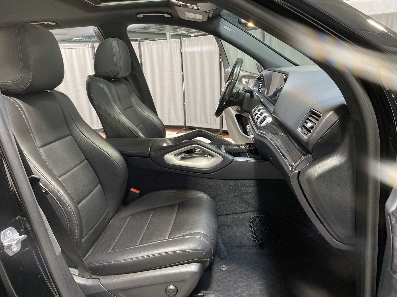 Thumbnail: 2020 Mercedes-Benz GLE - 14