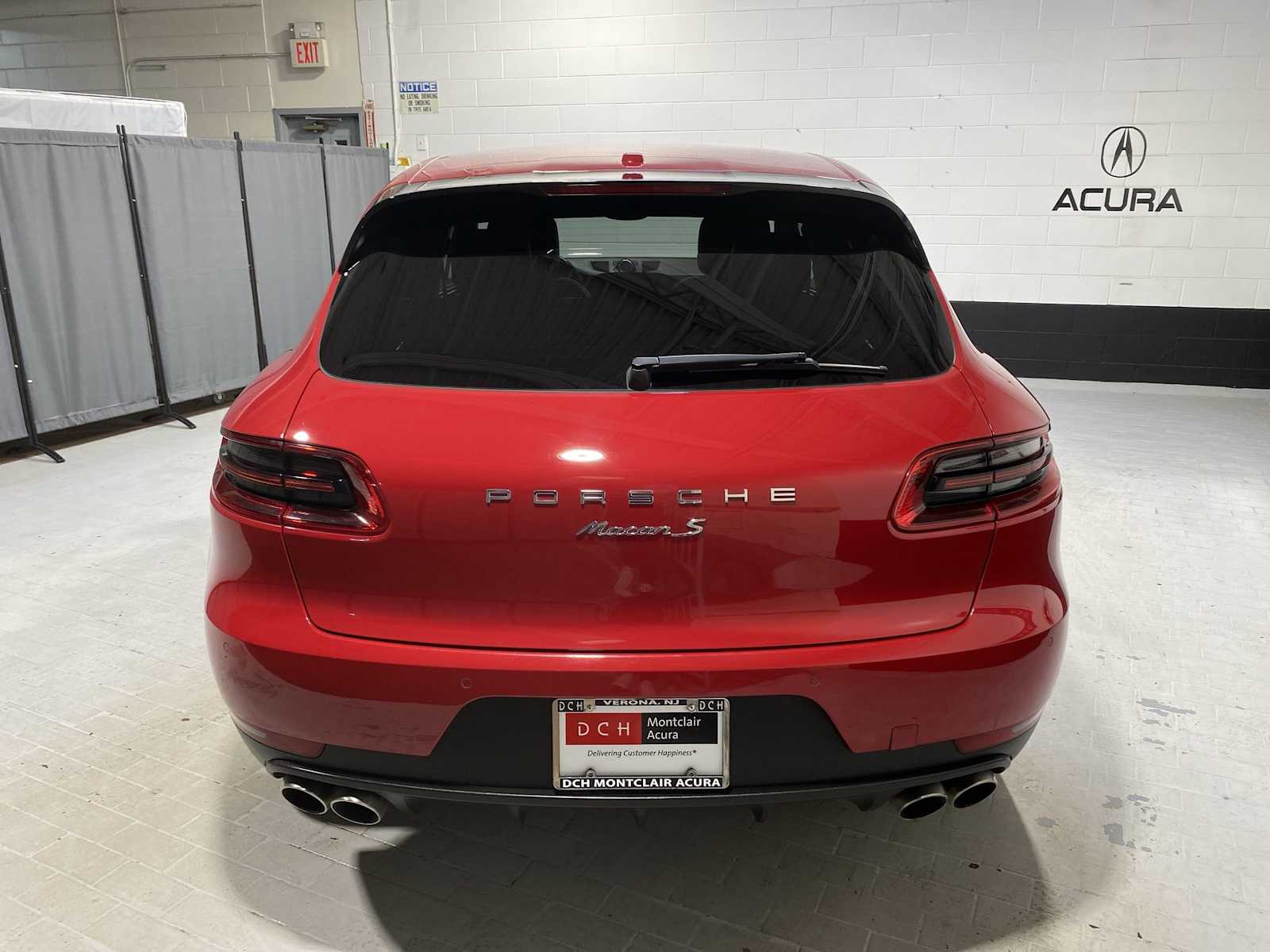 Thumbnail: 2017 Porsche Macan - 5