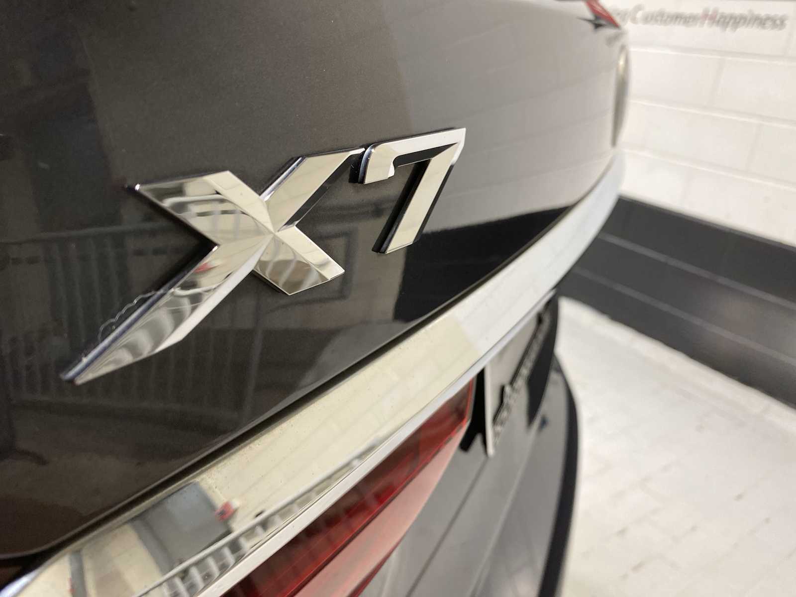 Thumbnail: 2019 BMW X7 - 7