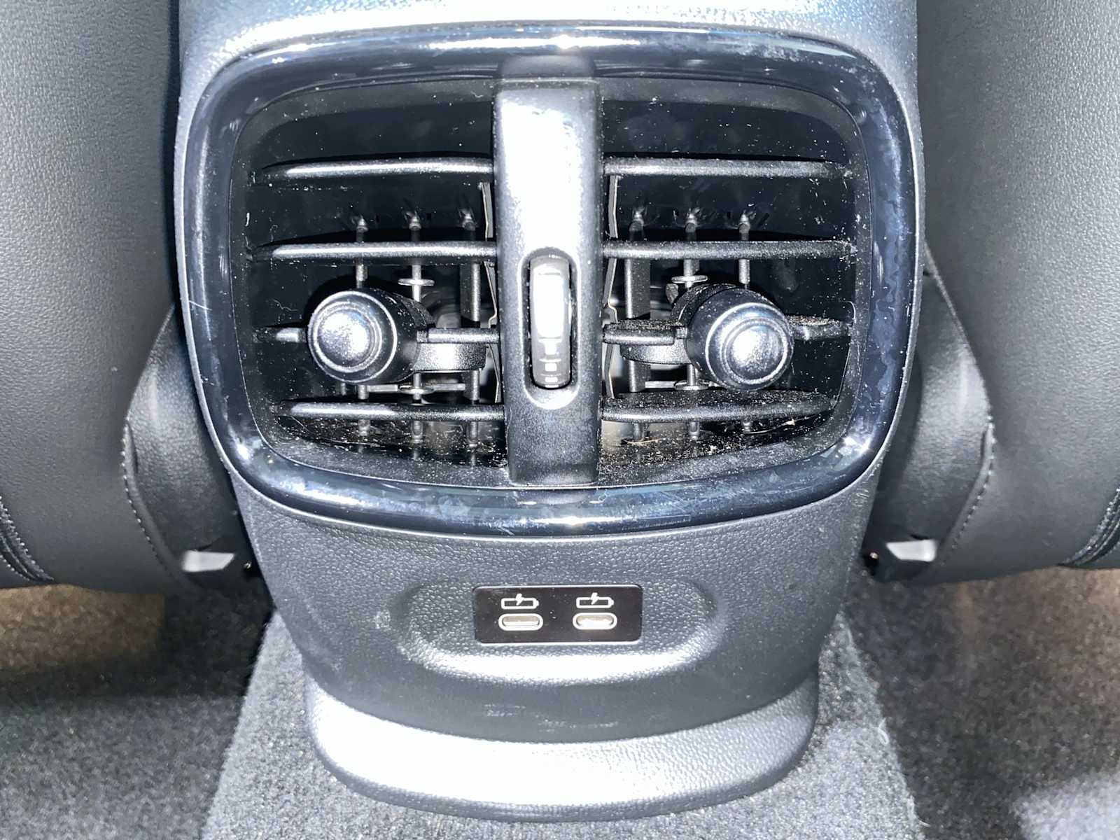 Thumbnail: 2024 MINI Cooper Clubman - 25