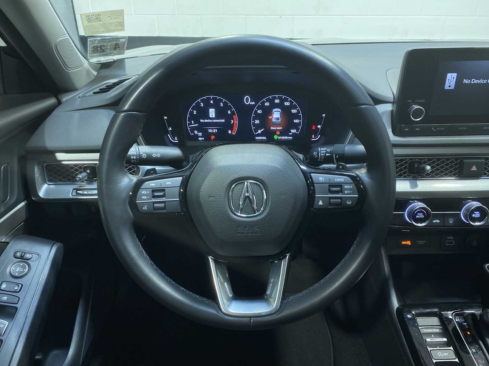 Thumbnail: 2023 Acura Integra - 15