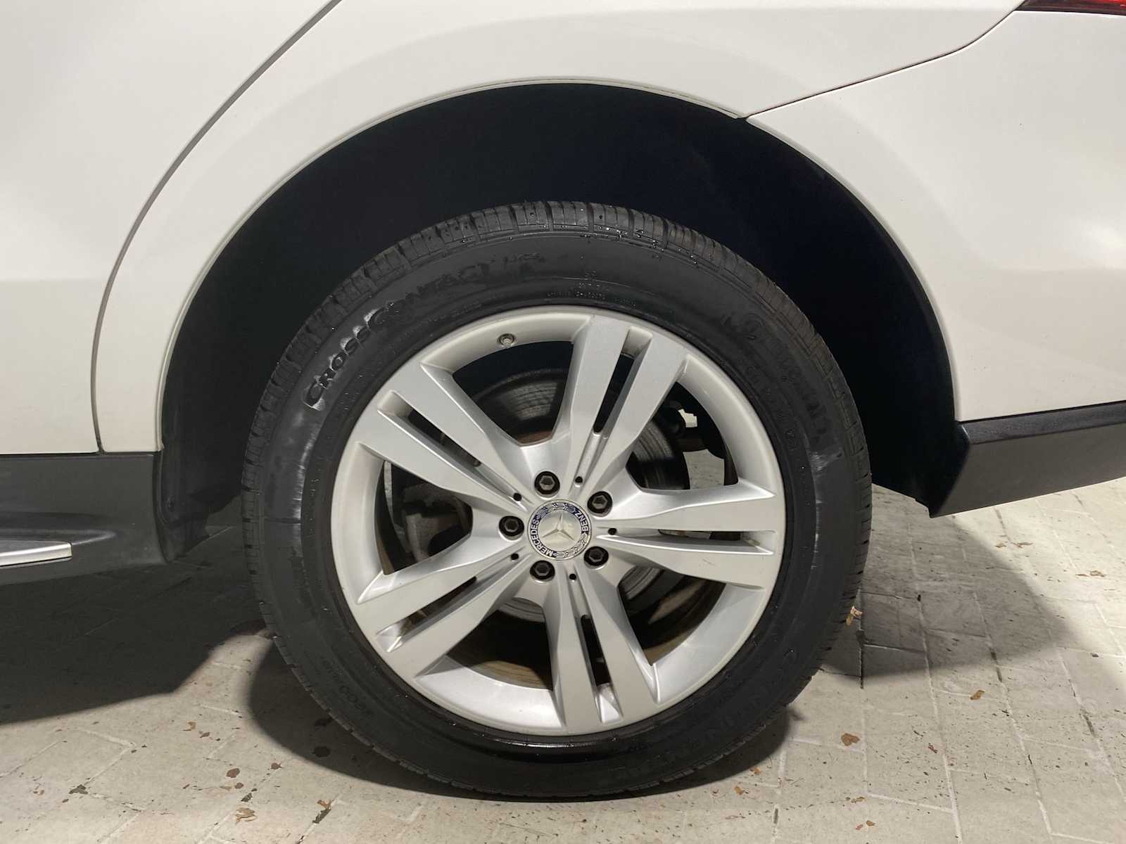 Thumbnail: 2015 Mercedes-Benz M-Class - 8