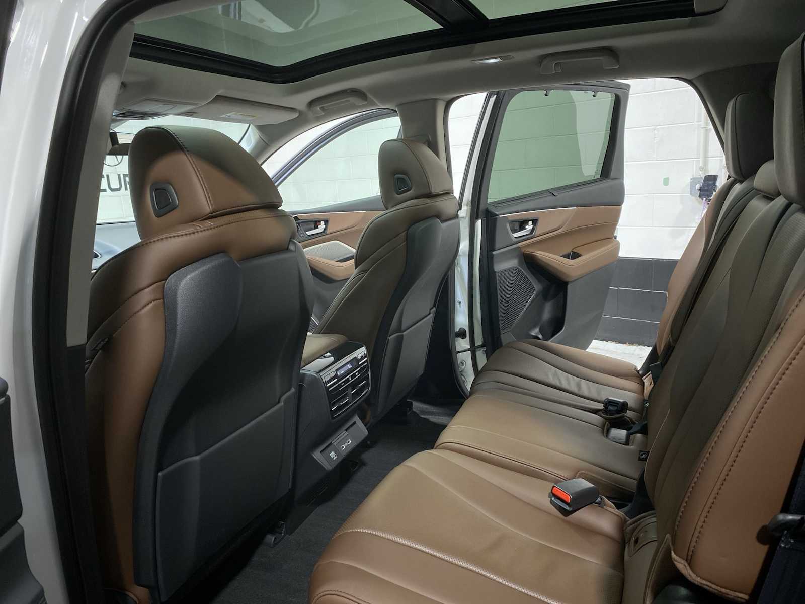 Thumbnail: 2023 Acura MDX - 12