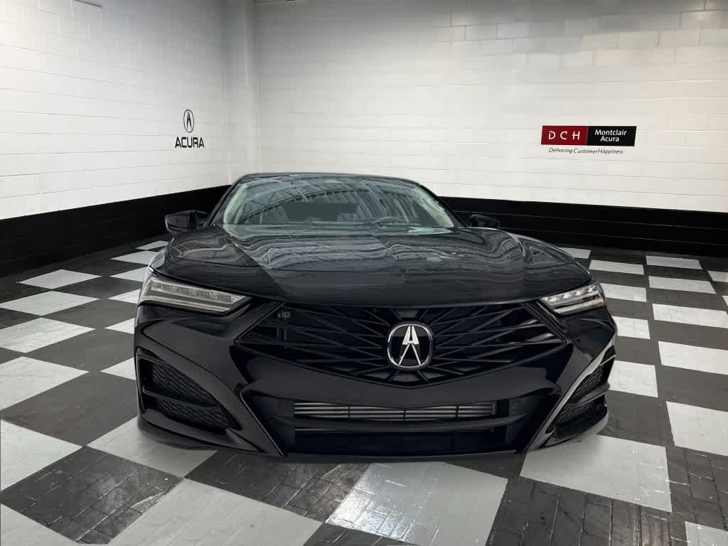 Thumbnail: 2025 Acura TLX - 8
