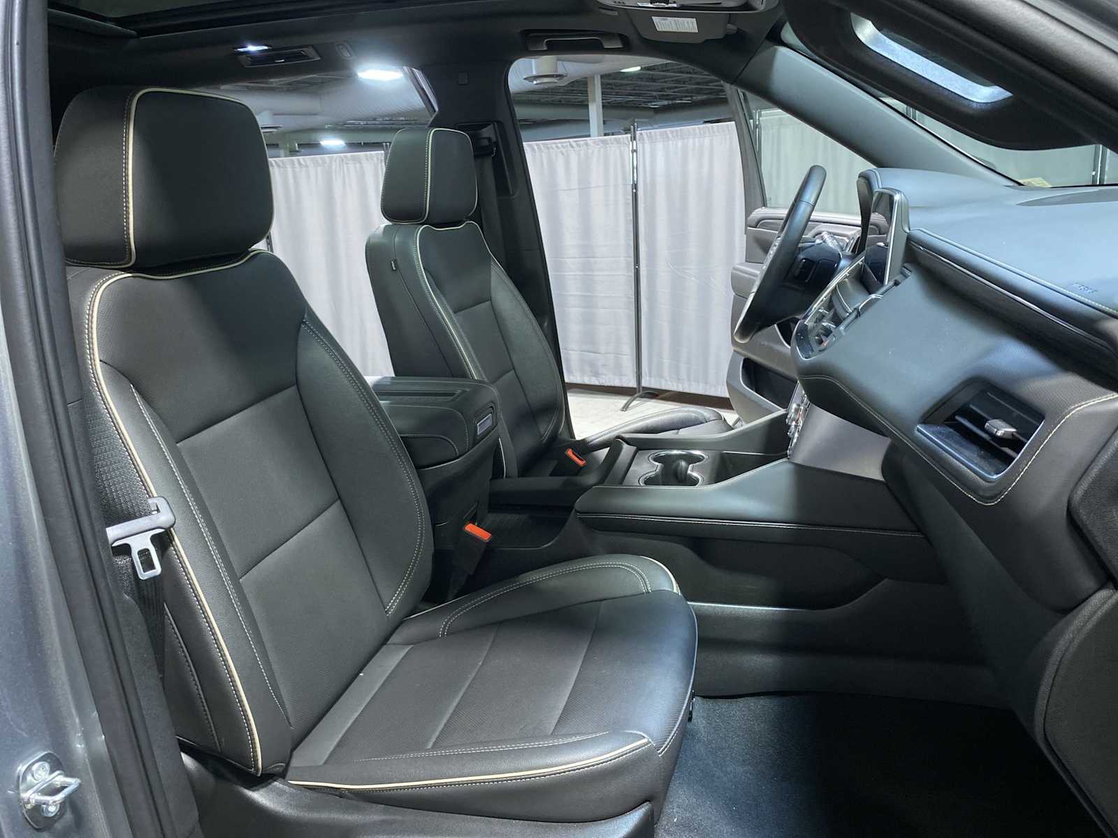 Thumbnail: 2023 GMC Yukon - 14