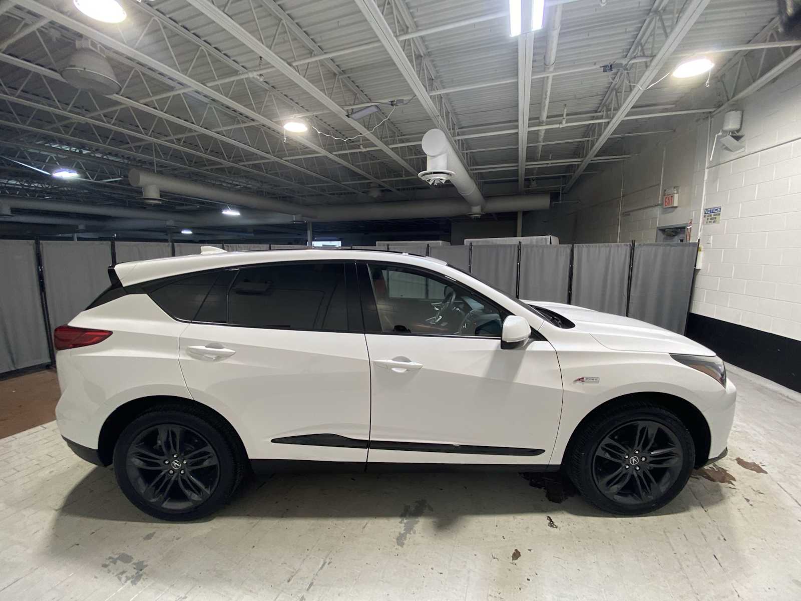 Thumbnail: 2024 Acura RDX - 27