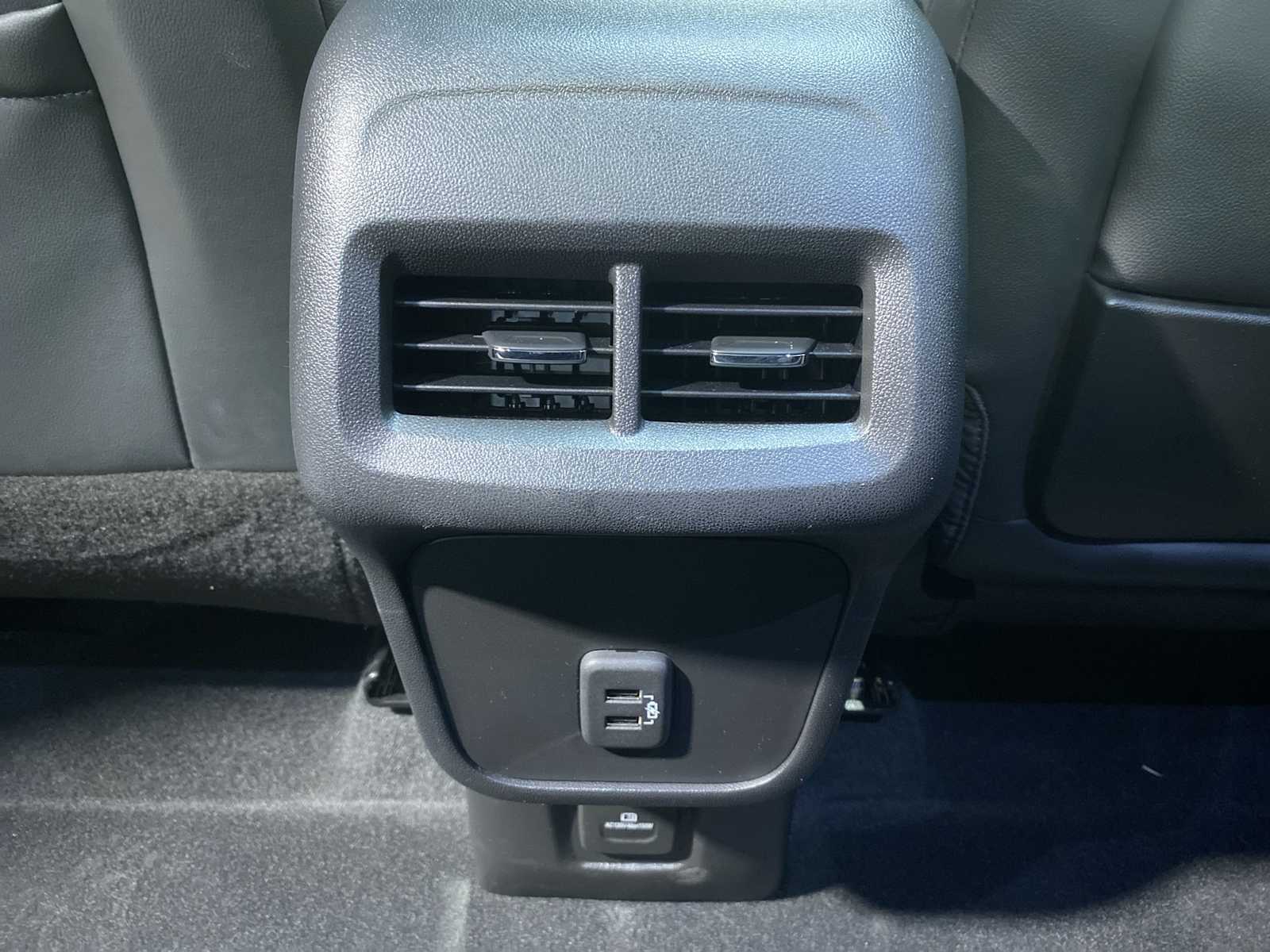 Thumbnail: 2022 GMC Terrain - 25