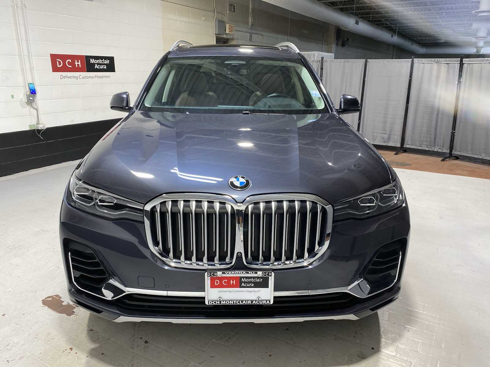 Thumbnail: 2019 BMW X7 - 6