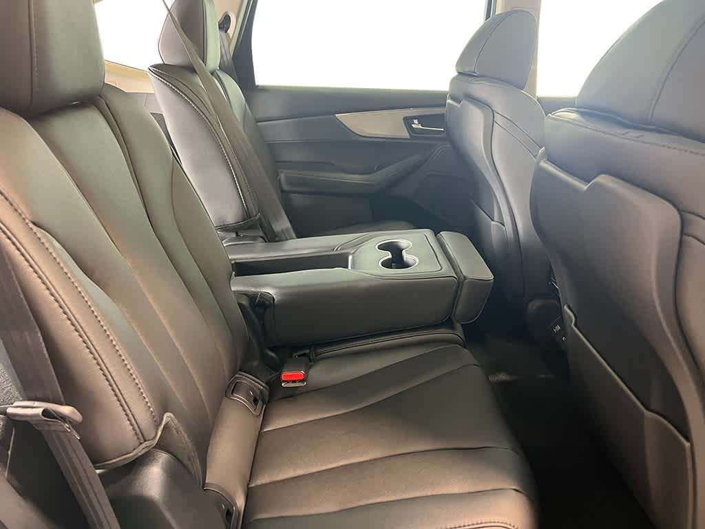 Thumbnail: 2026 Acura MDX - 33