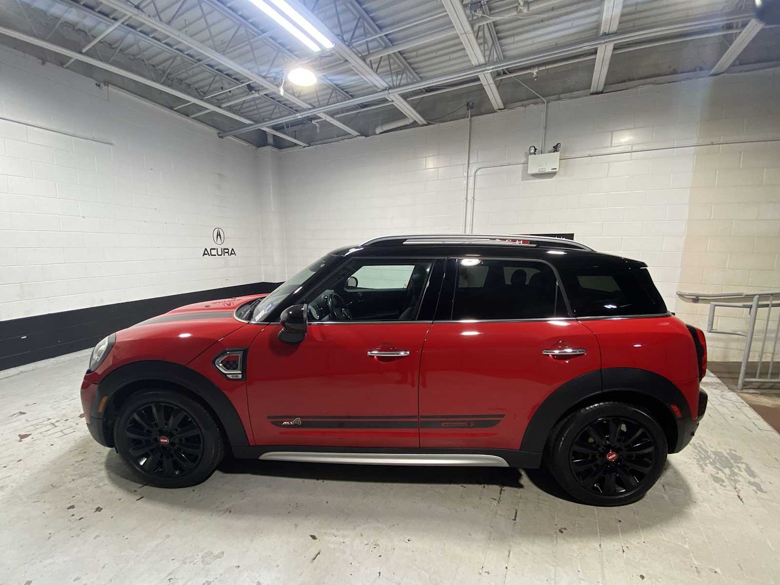 Thumbnail: 2019 MINI Cooper Countryman - 3