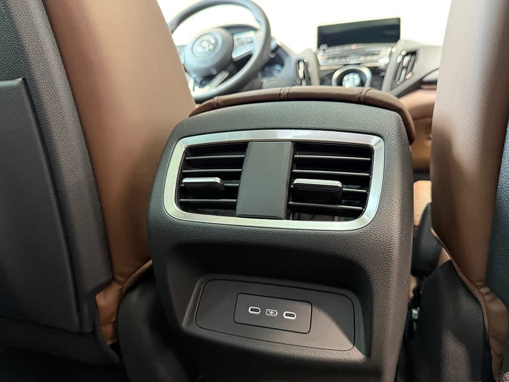 Thumbnail: 2026 Acura RDX - 30