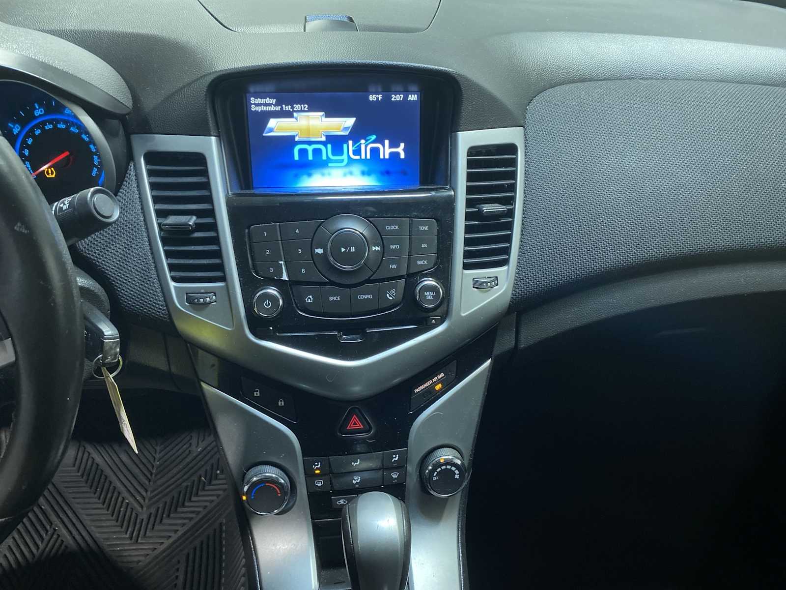 Thumbnail: 2014 Chevrolet Cruze - 16