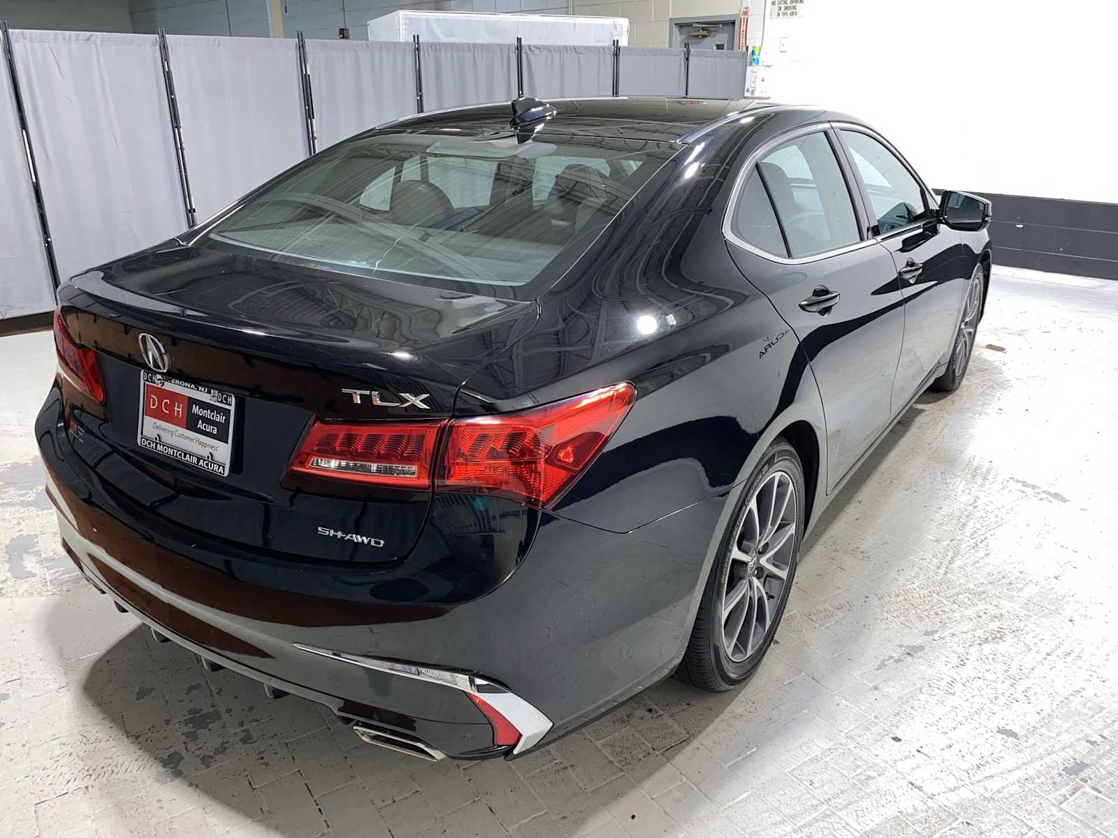 2018 Acura TLX  26