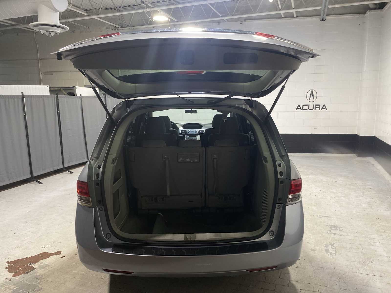 Thumbnail: 2016 Honda Odyssey - 19