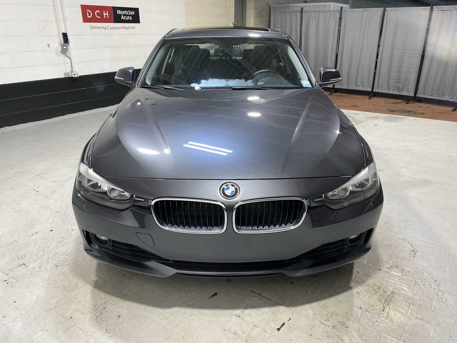 Thumbnail: 2013 BMW 3 Series - 6