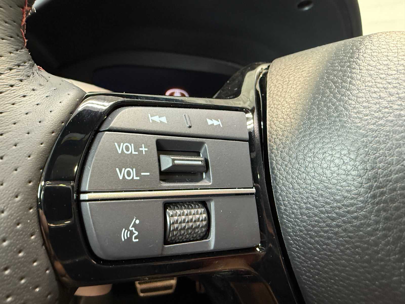 Thumbnail: 2026 Acura ADX - 16