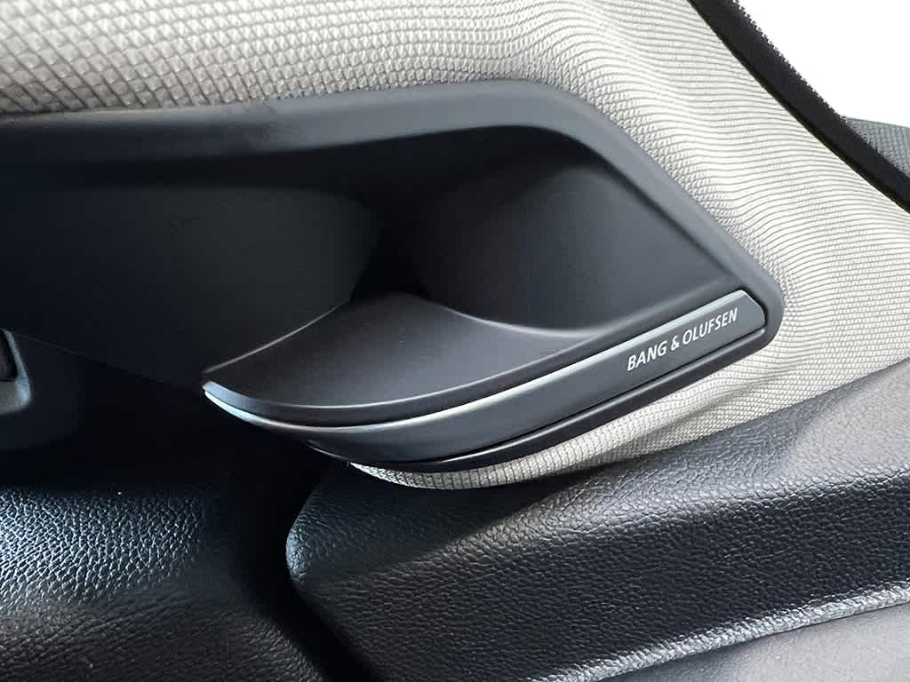 Thumbnail: 2026 Acura MDX - 23