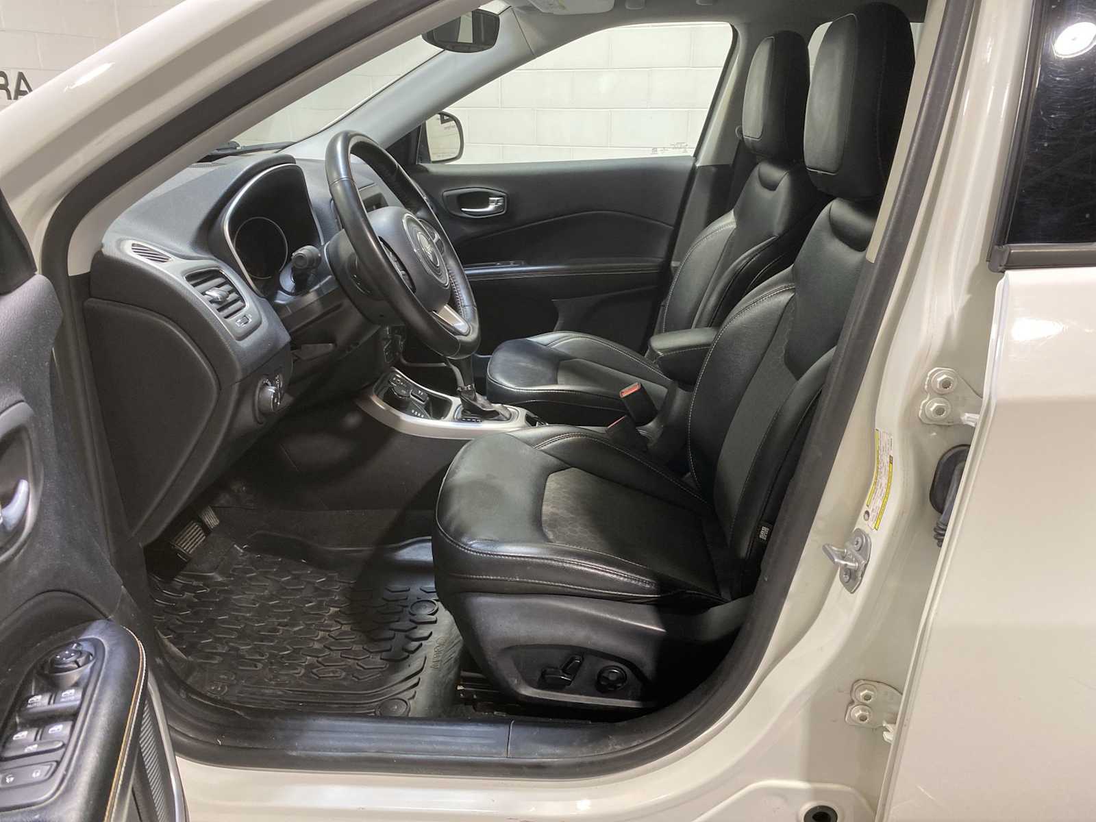 Thumbnail: 2019 Jeep Compass - 2