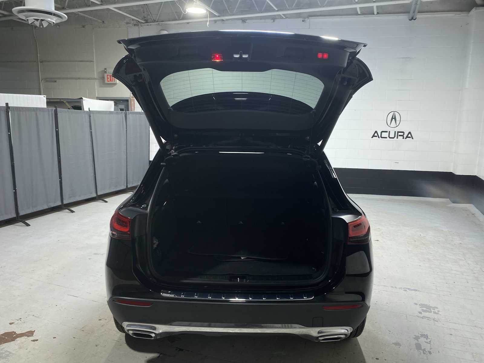 Thumbnail: 2022 Mercedes-Benz GLA - 19