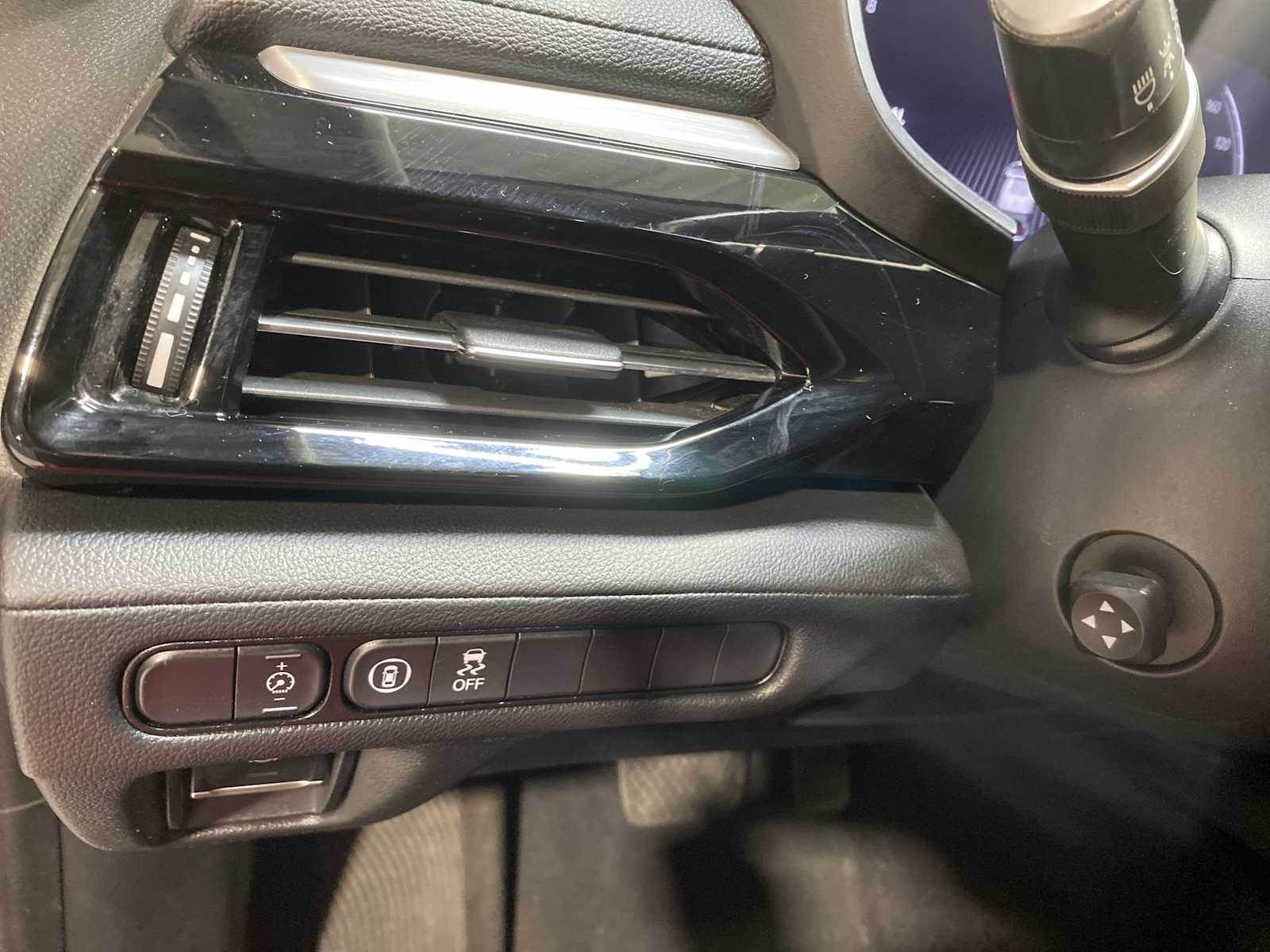 Thumbnail: 2023 Acura MDX - 24