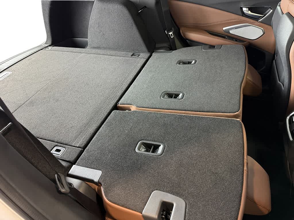 Thumbnail: 2026 Acura RDX - 36