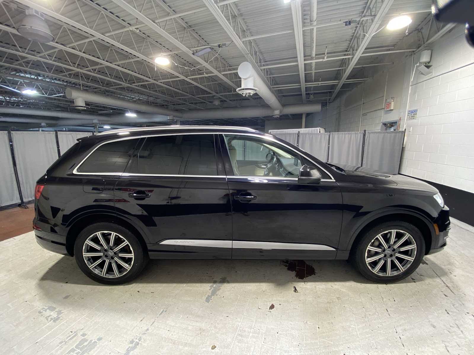 Thumbnail: 2019 Audi Q7 - 27