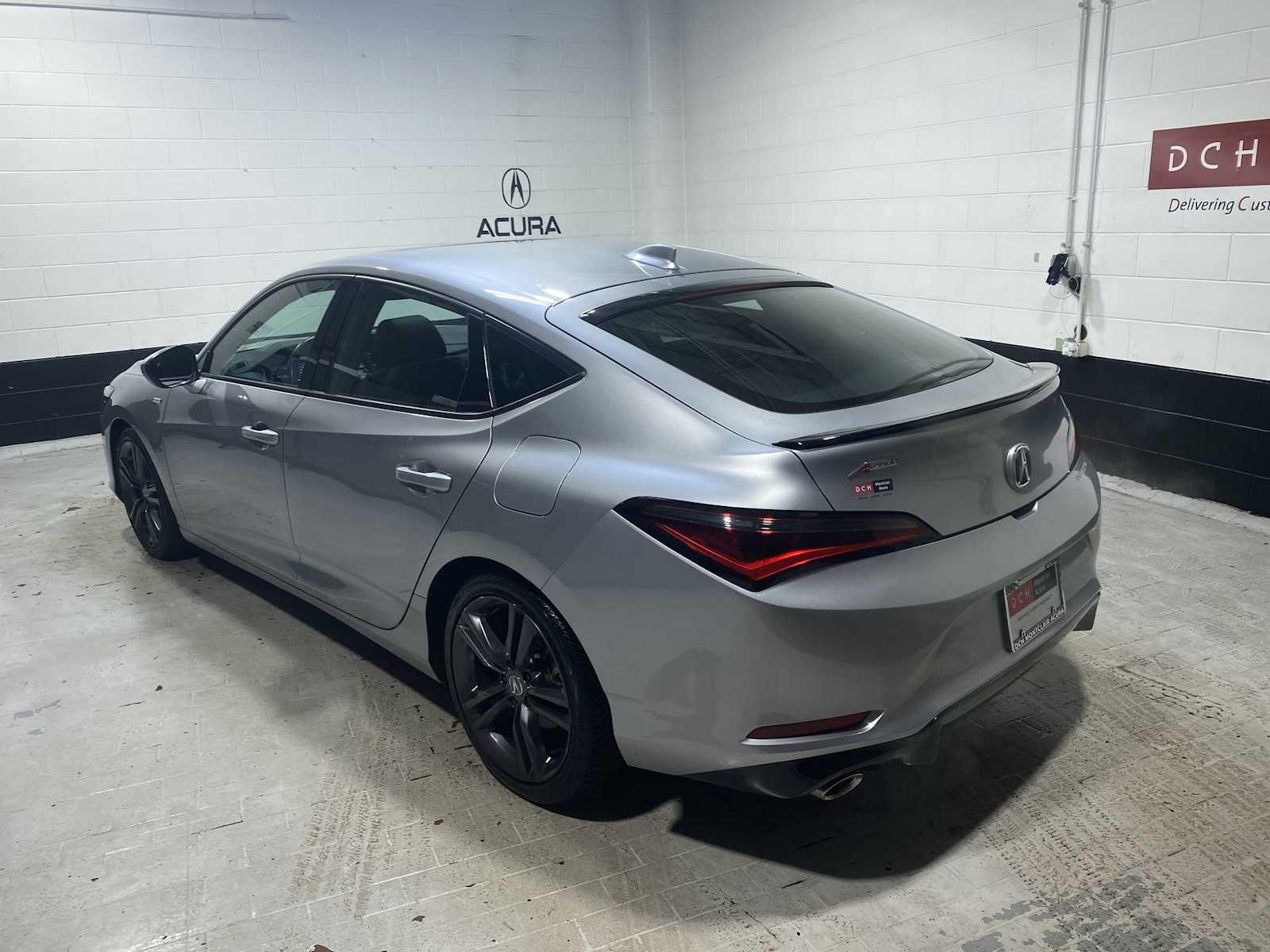 Thumbnail: 2023 Acura Integra - 4