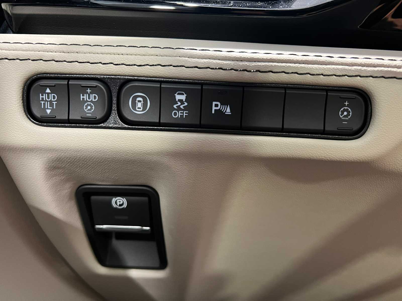 Thumbnail: 2026 Acura MDX - 23