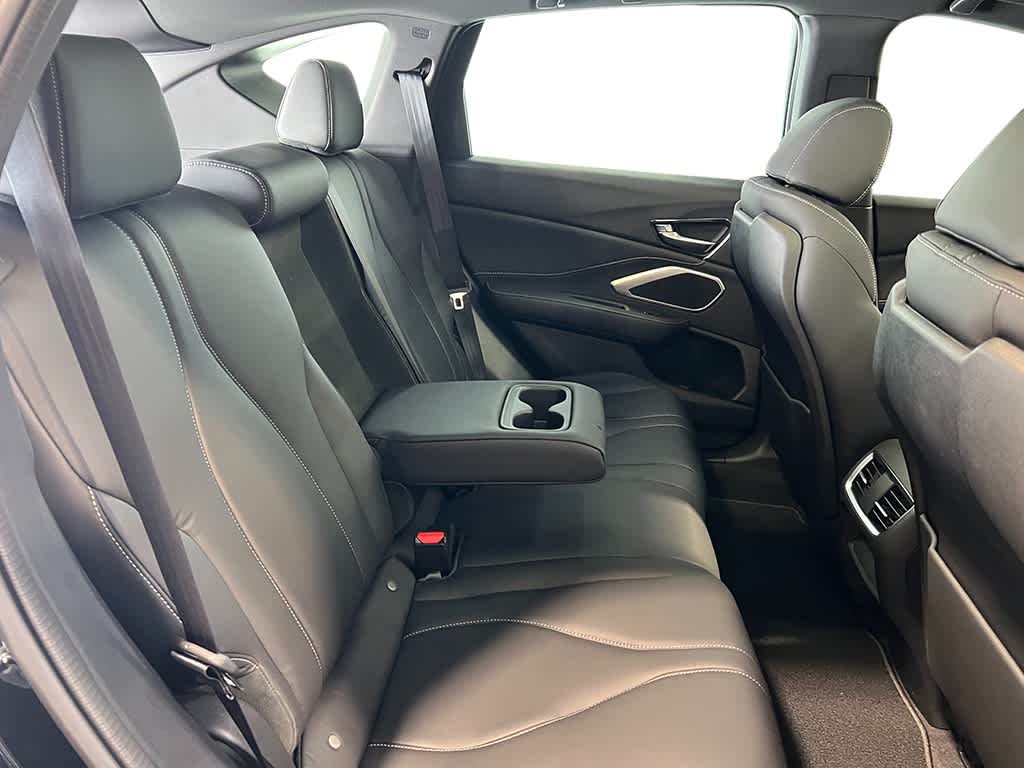 2025 Acura RDX Base 33