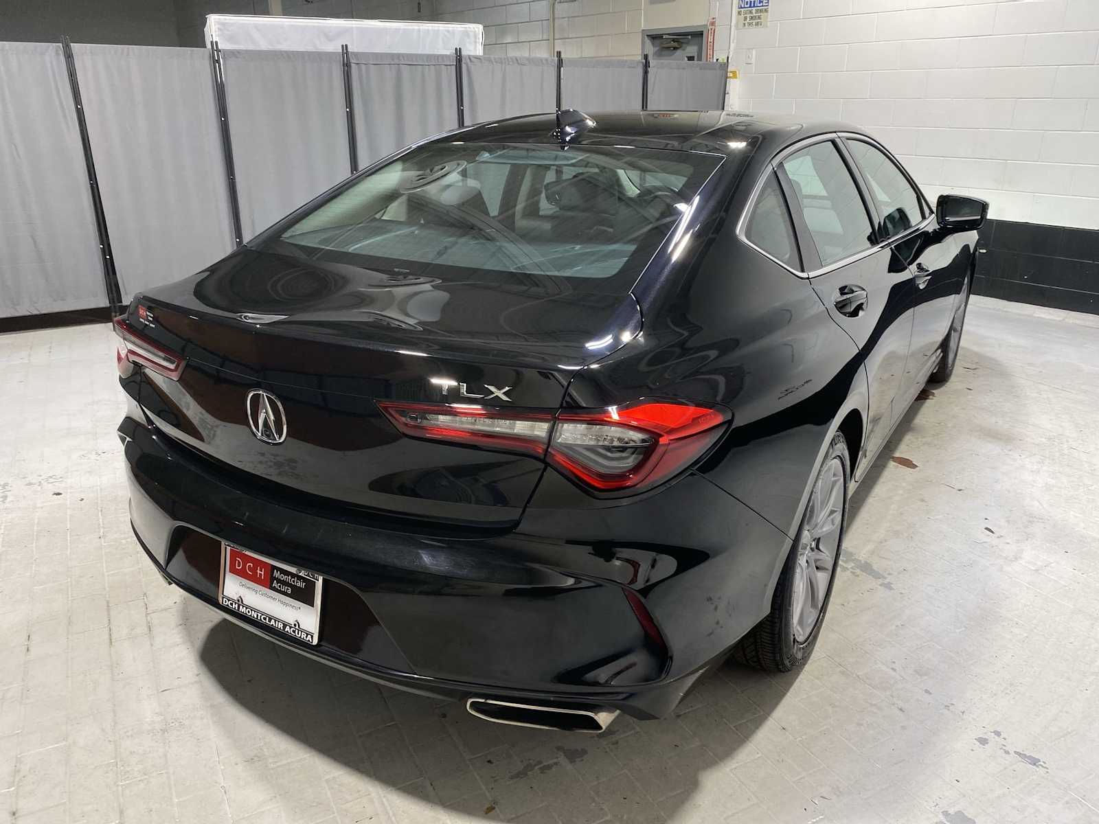 Thumbnail: 2023 Acura TLX - 26