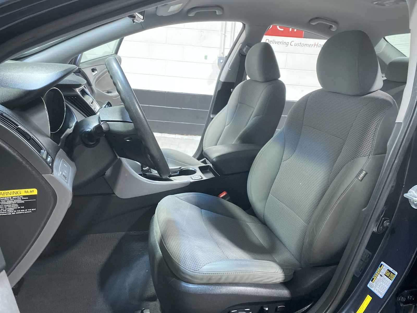 Thumbnail: 2013 Hyundai Sonata - 11