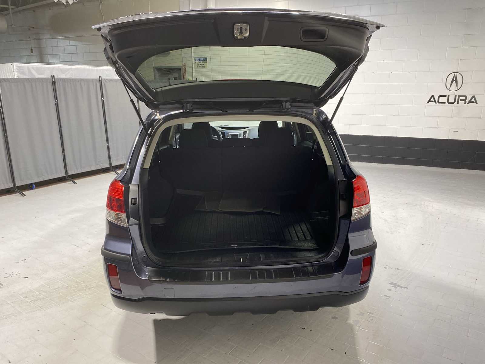 Thumbnail: 2014 Subaru Outback - 19