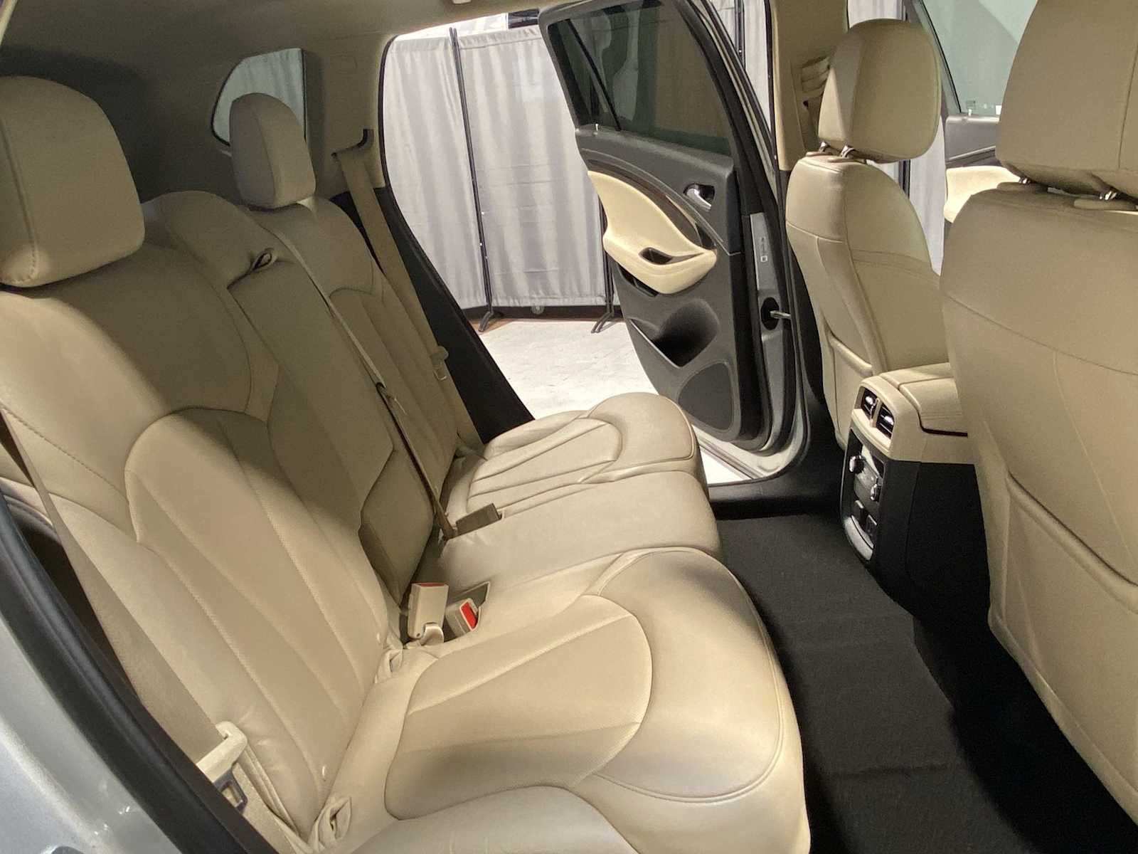 Thumbnail: 2016 Buick Envision - 13