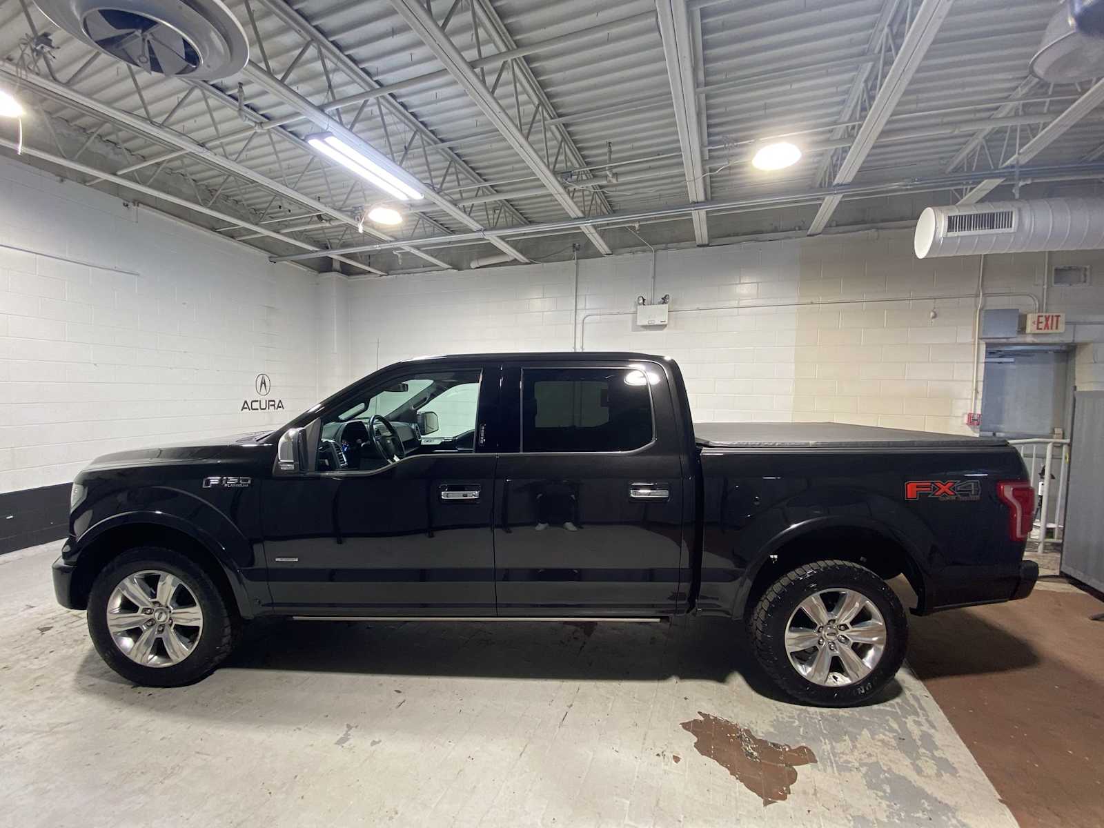 Thumbnail: 2015 Ford F-150 - 3