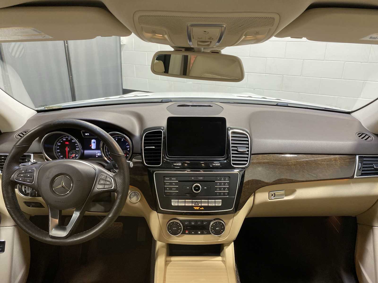 Thumbnail: 2018 Mercedes-Benz GLE - 10