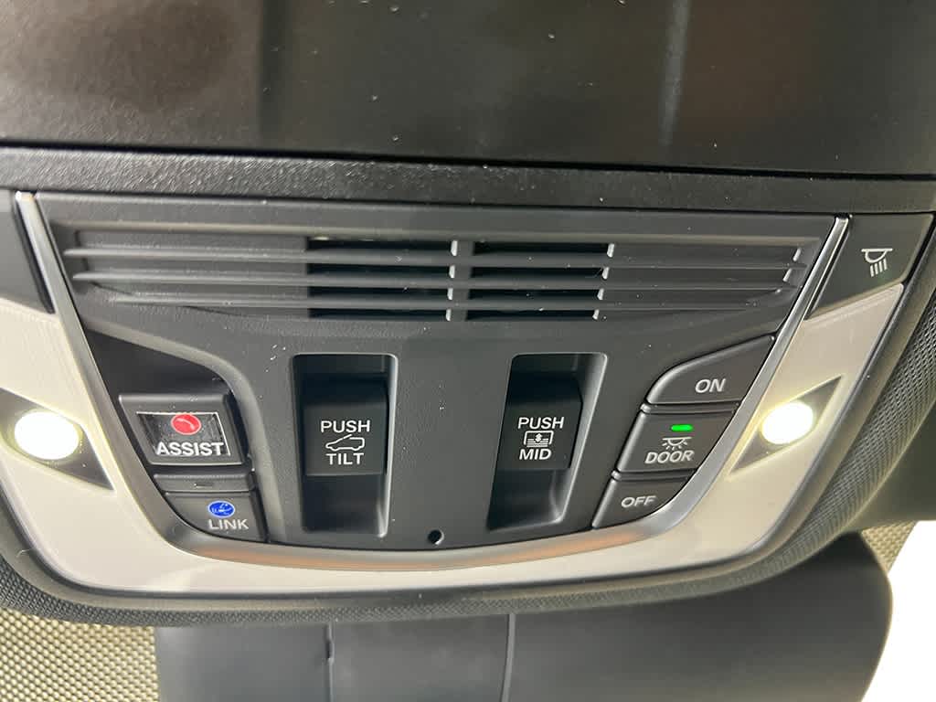 Thumbnail: 2026 Acura RDX - 26